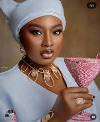 Mo Bimpe Biography